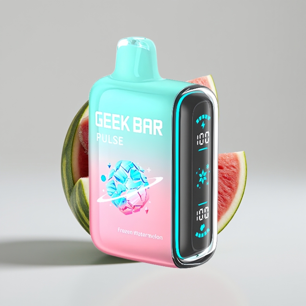 جيك بار بولس Geek Bar Pulse 15000 نفخة - إصدار فروزن، سعة 16 مل، نيكوتين 5%، شحن USB Type-C